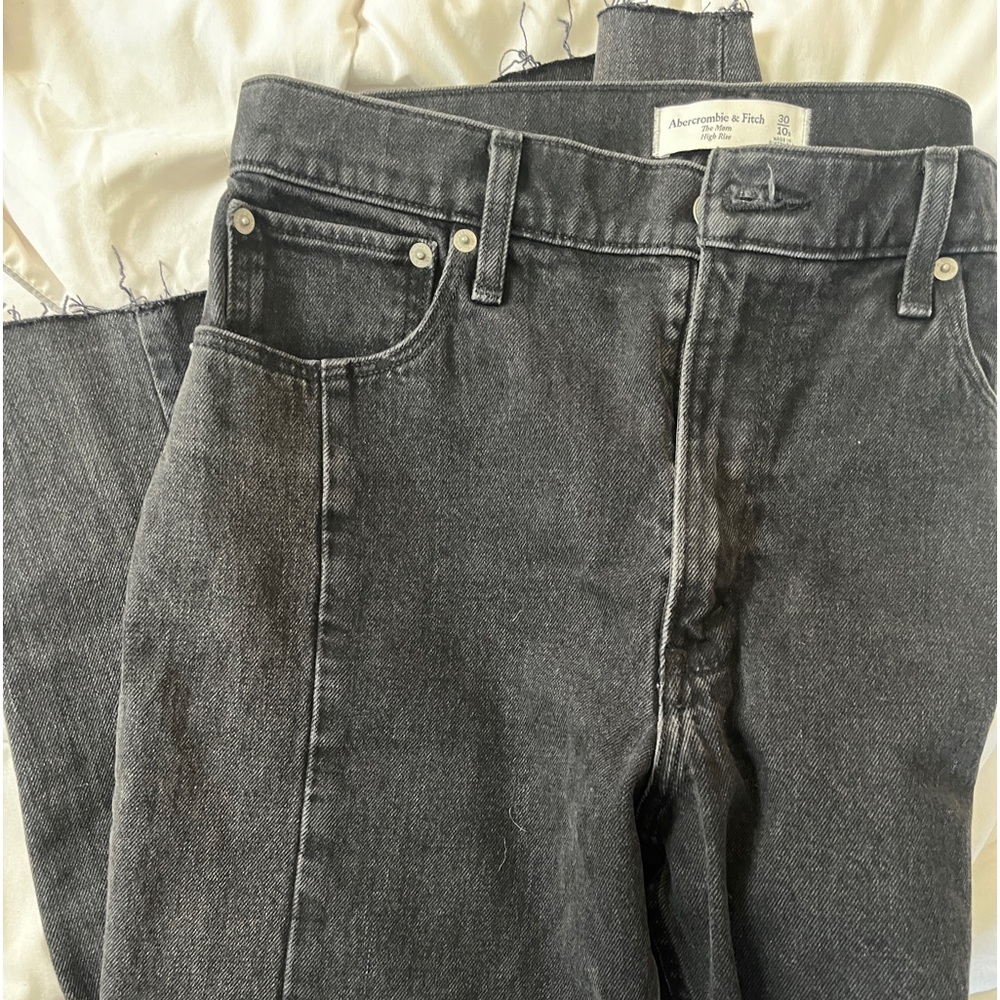 Line Detail-Abercrombie Jeans